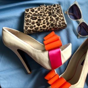 Mojo Moxy Platform Heels w Pink & Orange Details